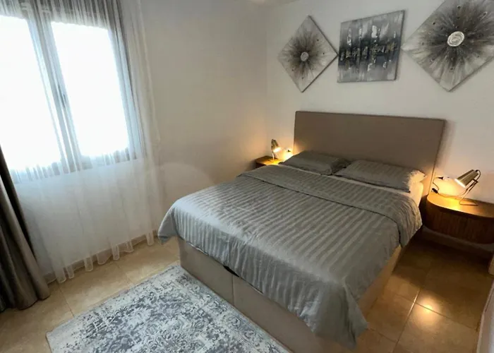 Apartamento Esmeralda *